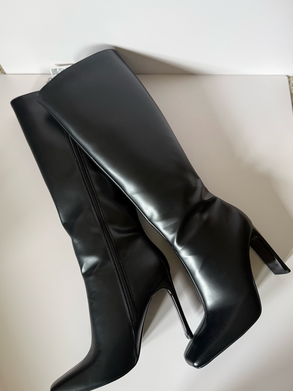 Zara Black Over-the-Knee Stiletto Boots - Picture 2 of 4